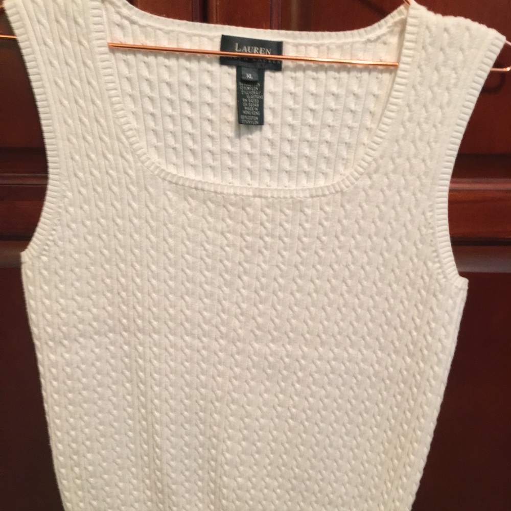 -Ralph Lauren sleeveless sweater large! NWOT